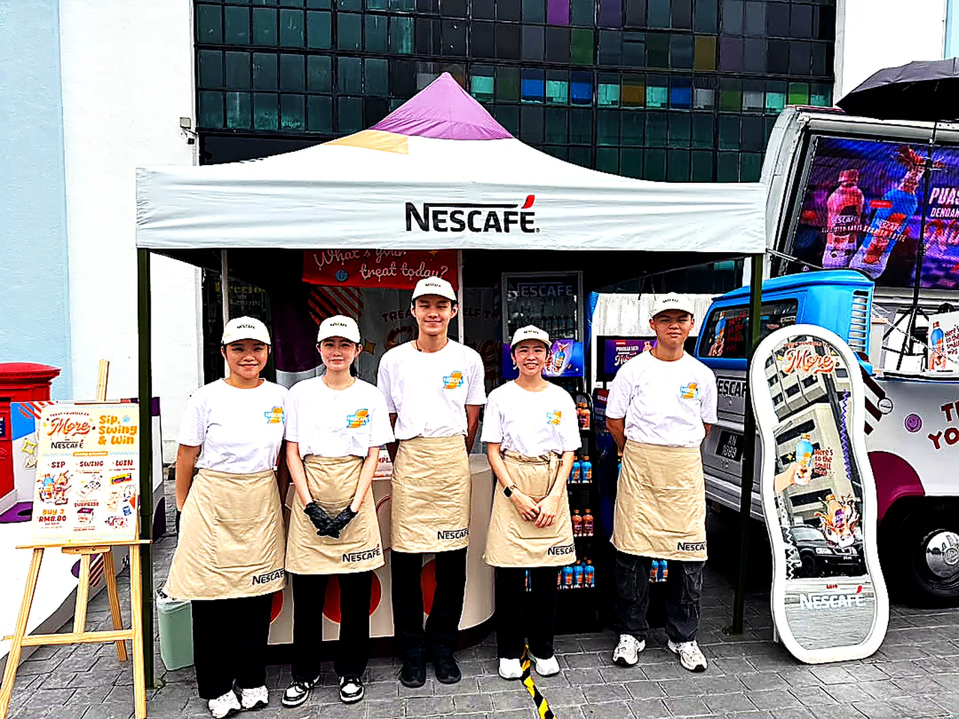 Nescafé Indulgence Launch & OOH — photo 3